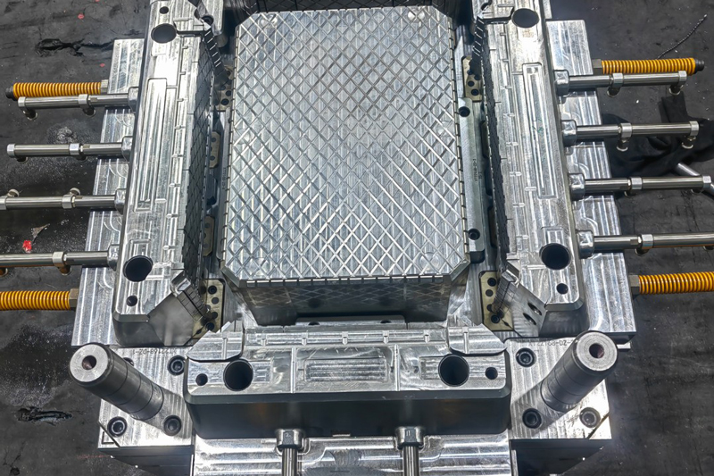 What are the size specifications of turnover boxes? The standard size table for turnover boxes is here!