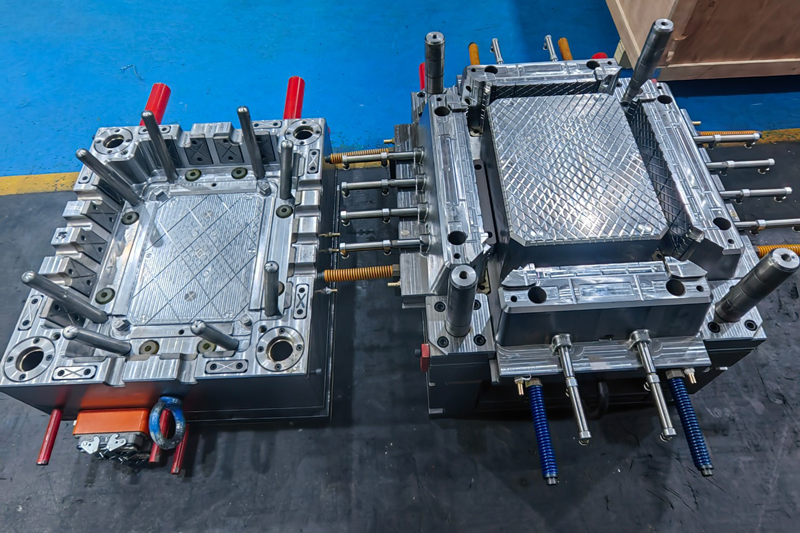 Manufacturing and advantages of plastic pallets